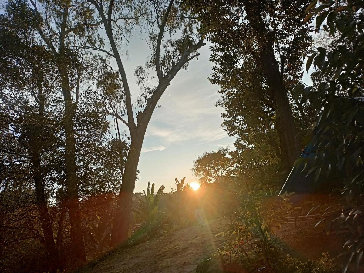 Freedom Camp Ella Hotel ภายนอก รูปภาพ